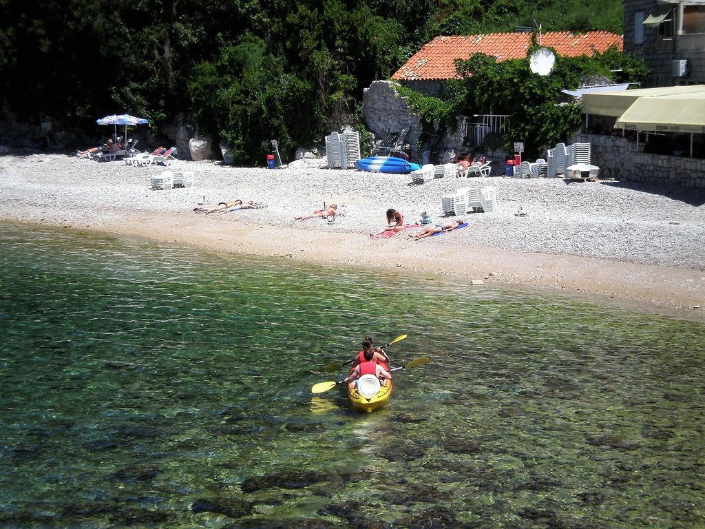 Doris * Zaton (Dubrovnik-Neretva)