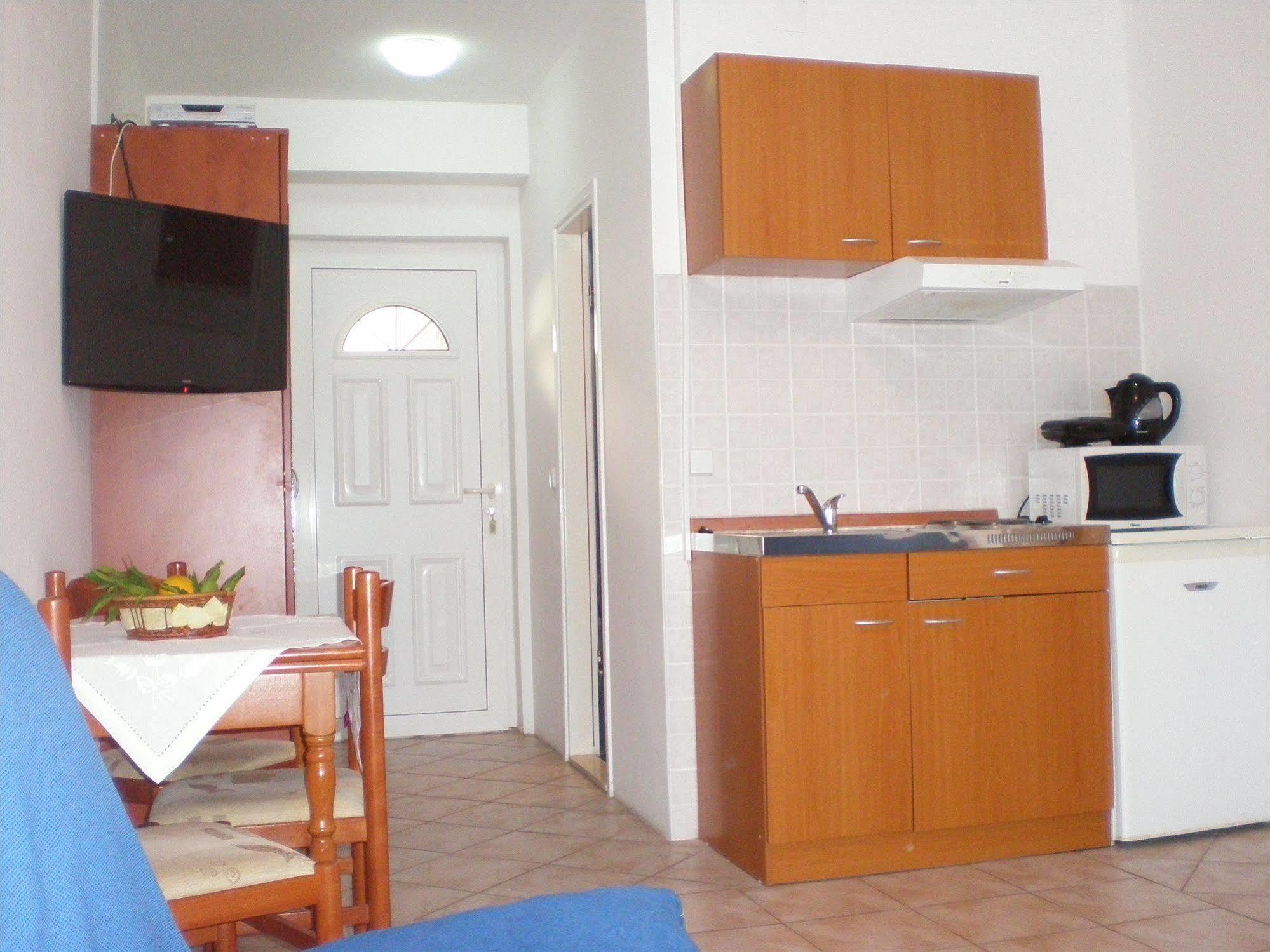 Doris Apartment